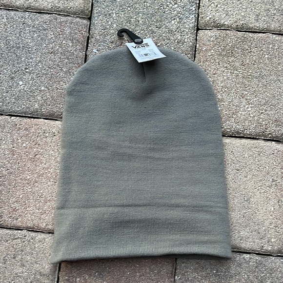 Vans WM Breakin Curf Grey Beanie Skateboarding Hat Women & Men VN0A5GUV85T - Picture 8 of 16